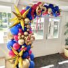 organic boog starpoint B-Balloons Birgit blowup blauw met fuchsia en goud